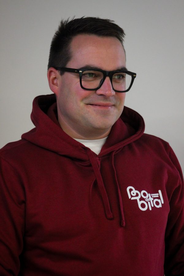 IMG_9789 Sweat à capuche Bordeaux 2026